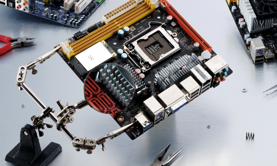 اللوحة الأم Mini-ITX